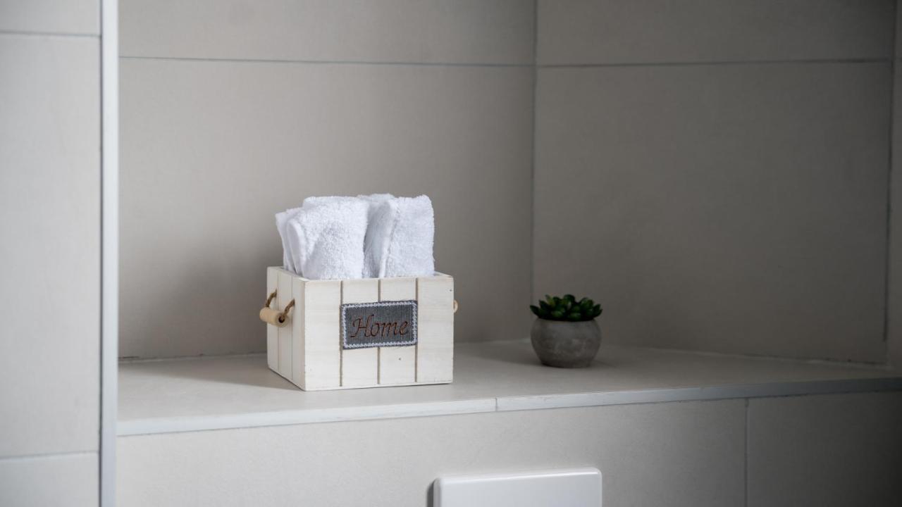 Cozy Apartment, 10 Minutes Walking Distance From The Old Town Kotor Luaran gambar