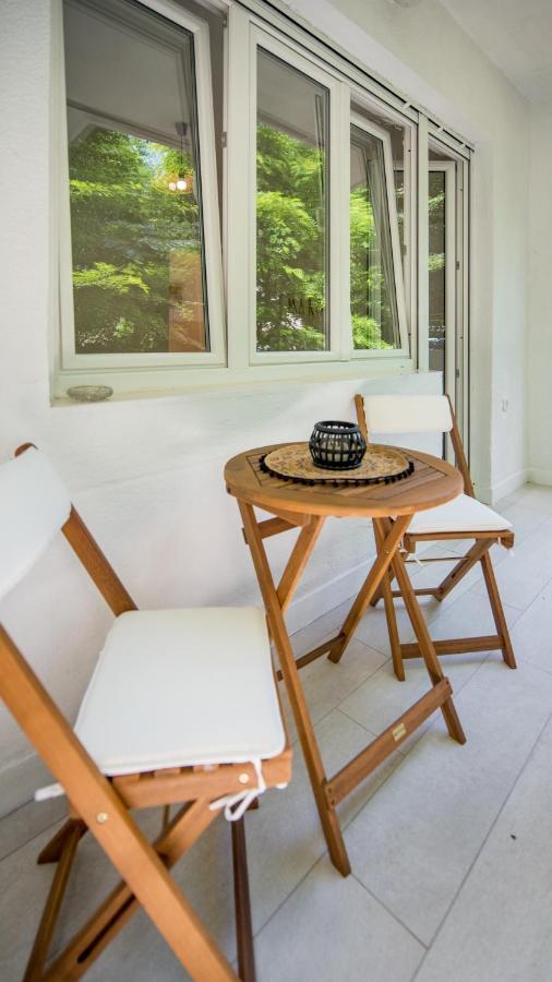 Cozy Apartment, 10 Minutes Walking Distance From The Old Town Kotor Luaran gambar